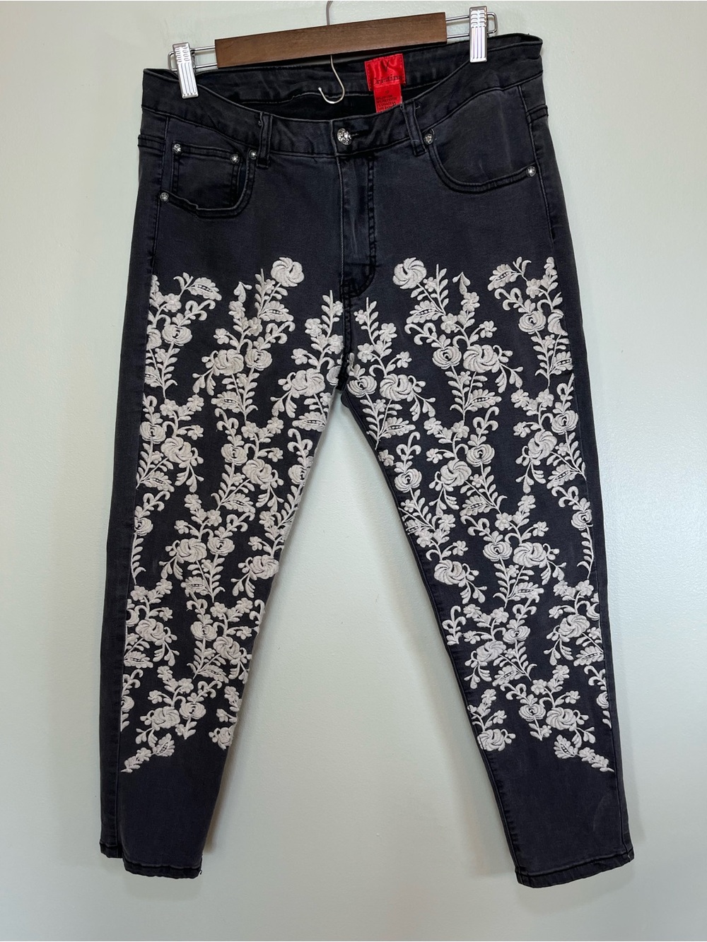 V Cristina Charcoal  Boho Embroidered Floral Ankle Skinny Jeans Size 10